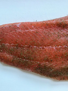 Una foto de Salmón marinado
