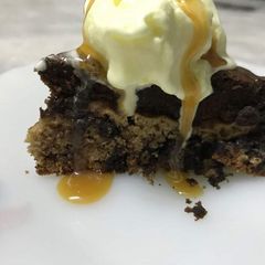 A picture of Brownie Cookie Skillet.