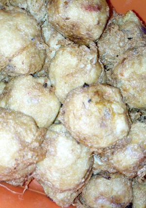 A picture of Yam balls😋😋.