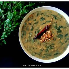 A picture of Panchratna Dal with Moringa/ Five Mixed Lentils with Moringa.