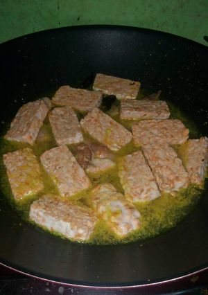 Foto resep ayam dan tempe ungkep untuk stok lauk cepat sigap tanggap 😀