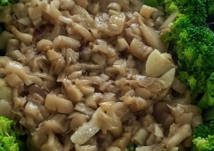 Langkah Mudah untuk Membuat Brokoli saus jamur yang Enak