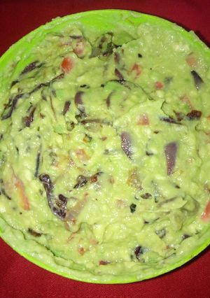 A picture of Guacamole.