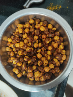 મસાલા ચણા (Masala Chana Recipe In Gujarati) રેસીપી મુખ્ય ફોટો