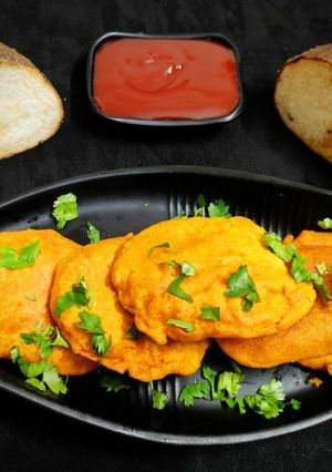 A picture of Garadu Pakoda.