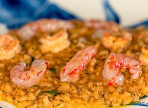 Foto di Risotto alla Crema di Scampi con Crudo di Gamberi Rossi (Healthy Ed. Senza Panna/Burro)