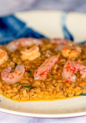 Foto di Risotto alla Crema di Scampi con Crudo di Gamberi Rossi (Healthy Ed. Senza Panna/Burro)