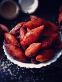 ভাজা পিঠে (bhaja pithe recipe in Bengali) রেসিপির প্রধান ছবি