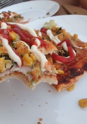 Glutén-, tojásmentes vékony pizza alap 2 recept fotója