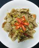 Thịt Giò Heo Xào Sả Ớt