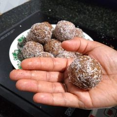 A picture of Dry fruits ladoo (Sugarfree).