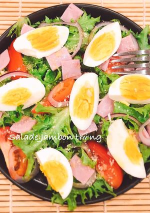 Hình của món Salade jambon trứng.