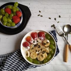 Quinoa and greek yogurt breakfast bowl A picture of Quinoa and greek yogurt breakfast bowl.