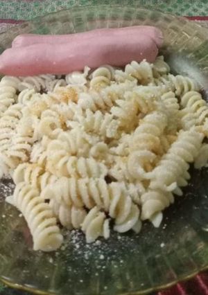 Una foto de Fideos con Salchichas 👌🏻