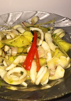 Hình của món Mực xào dứa.