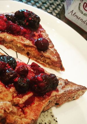 Una foto de French toast