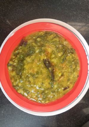 A picture of Palak Dal.