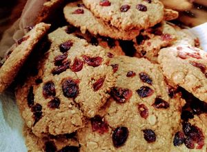 Una foto de Galletas de avena y arándanos