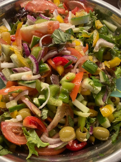 Mediterrán saláta recept fotója