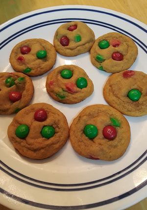 A picture of M&M Cookies.