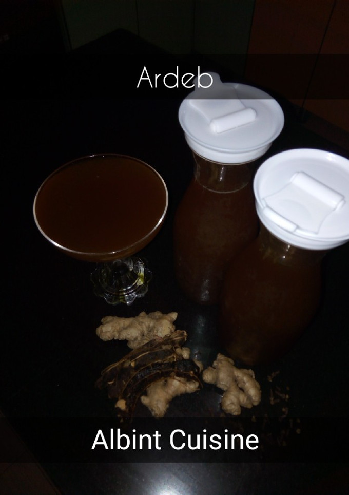 A picture of Ardeb(tamarin juice).