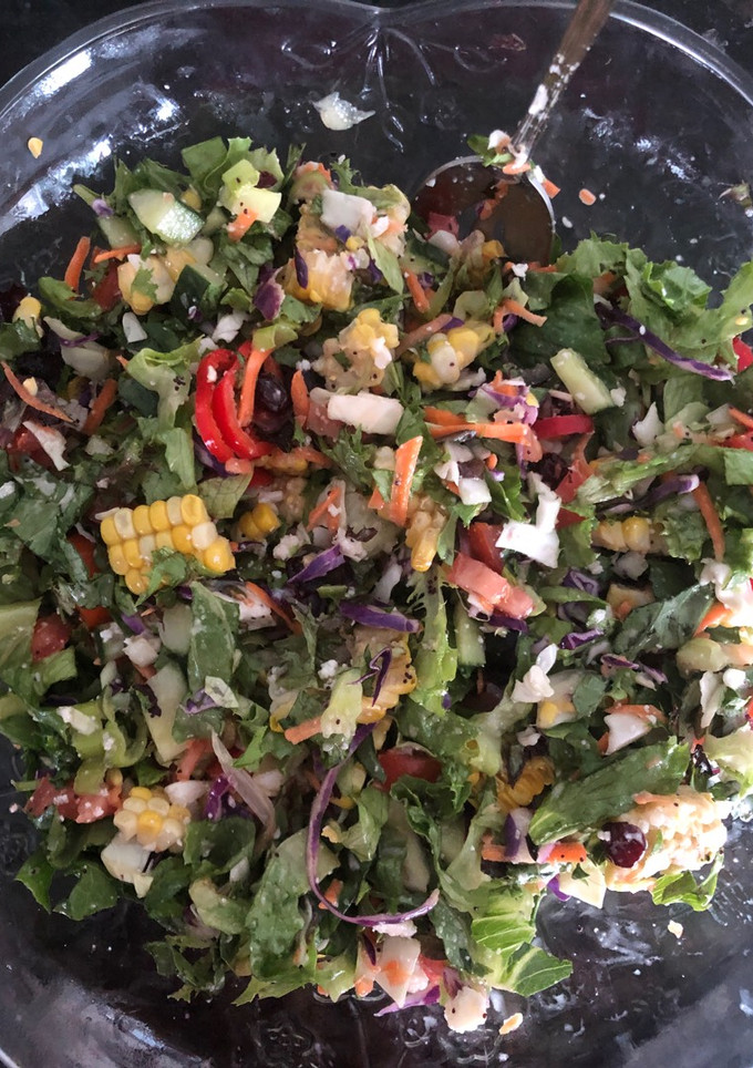 A picture of Everything salad.