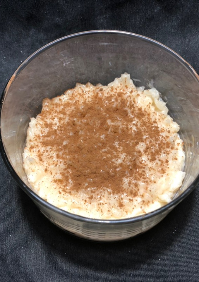 Una foto de Arroz con leche en olla GM