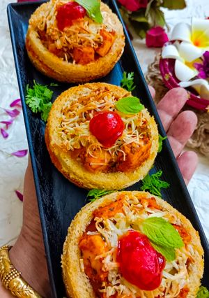A picture of Cheesy Paneer Tikka Discs.