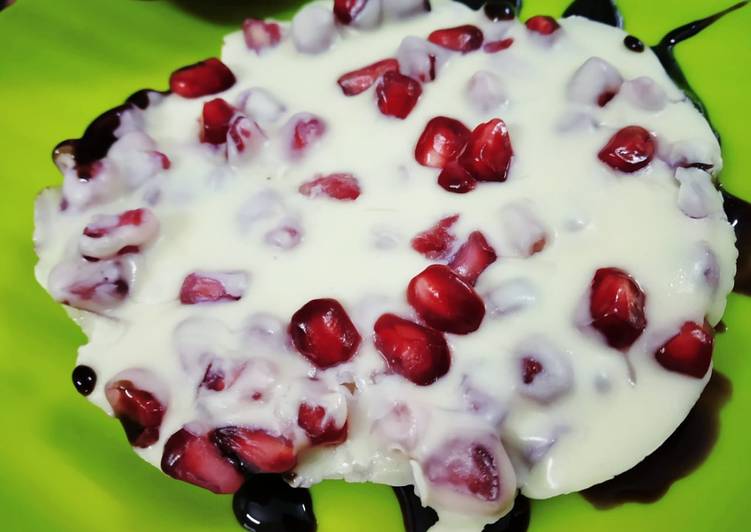 Recipe of Any-night-of-the-week Pomegranate in white chocolate