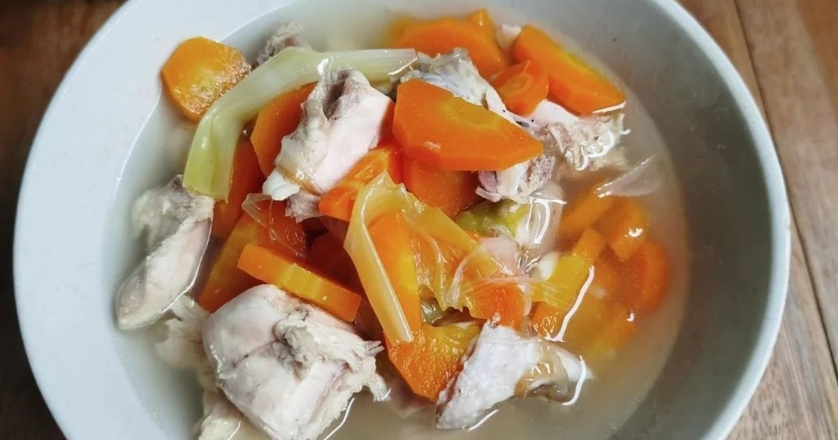 Sop Ayam Klasik