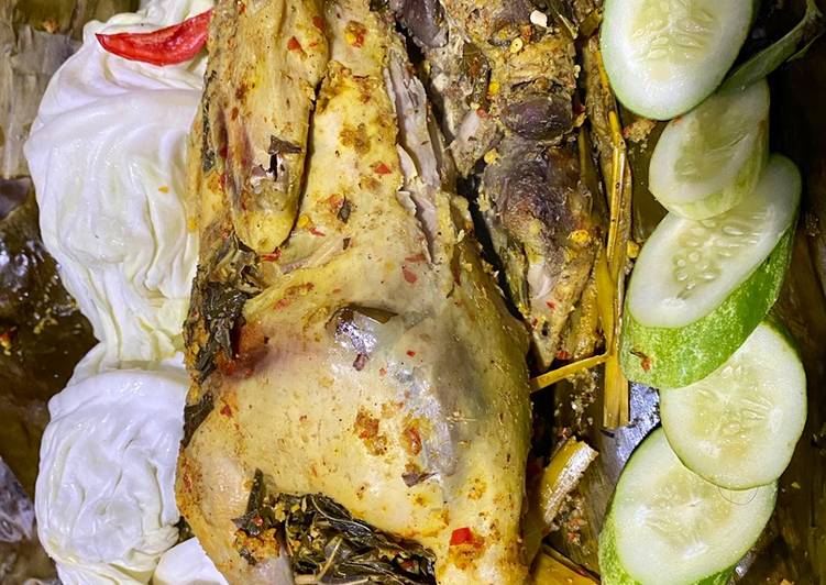Cara Gampang Menyiapkan Ayam Betutu, Menggugah Selera