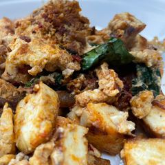 A picture of 10 Minute Spicy Tofu Scramble.