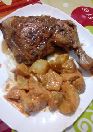 Una foto de Pollo al orégano y picada en la cecofy 4D