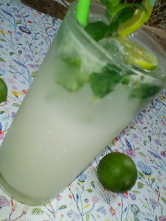 A picture of Virgin mojito mocktail.