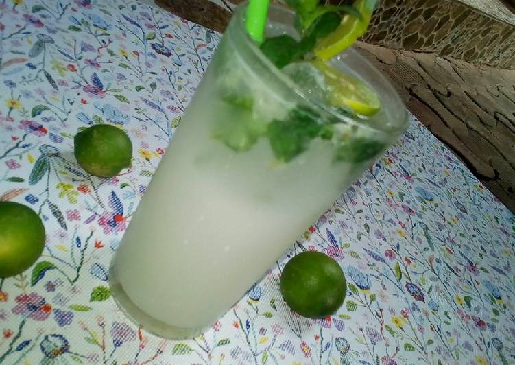 Step-by-Step Guide to Make Quick Virgin mojito mocktail