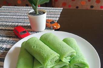 Langkah Mudah untuk Membuat Dadar gulung Enak Terbaru