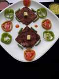 Beetroot thalipeeth