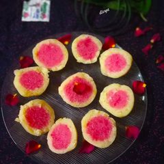 A picture of Kyova aloo rose flavour sandesh.