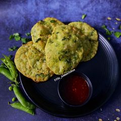 Methi Matar Poori A picture of Methi Matar Poori.
