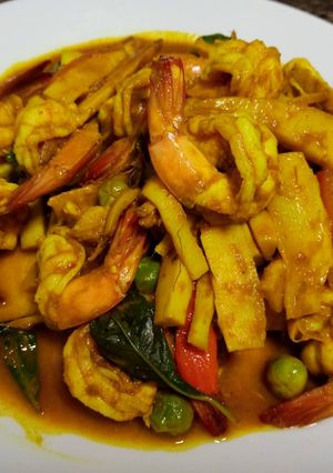 รูปของ กุ้งผัดพริกหน่อไม้