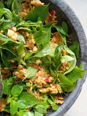 Langkah Gampang Menyiapkan Resep Sambal tempe daun kemangi yang Bisa Manjain Lidah Anti Ribet, Sempurna