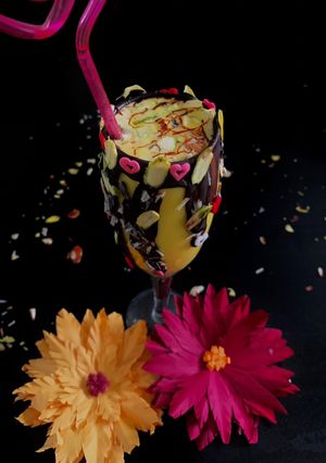 A picture of Kesar milk.