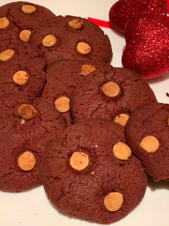 A picture of Red Velvet Cookies.