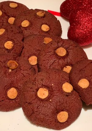 A picture of Red Velvet Cookies.