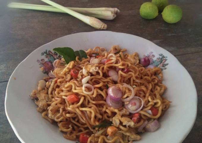 Mie Goreng Sambal Matah