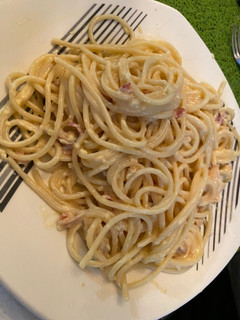 Una foto de Espaguetis a la carbonara