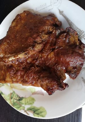 O poză a rețetei Scăricică de porc cu sos barbeque.
