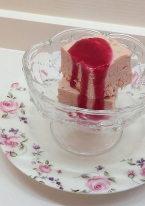 玫瑰覆盆子冰淇淋 (免冰淇淋機法) 的食譜成品照片