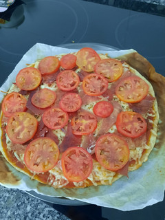 Una foto de Pizza ibérica