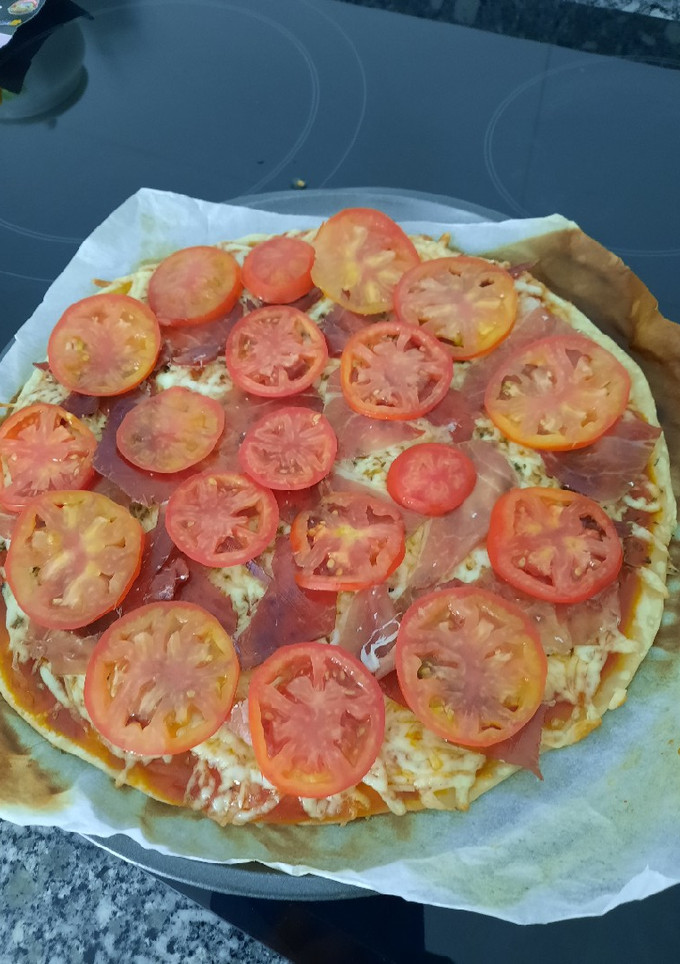 Una foto de Pizza ibérica